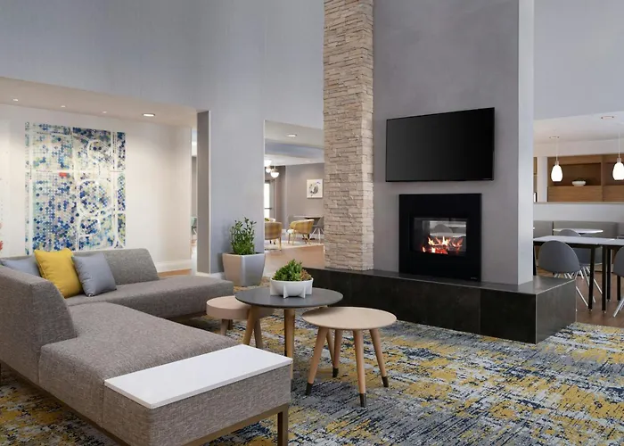 Towneplace By Marriott Phoenix Chandler/fashion Center Hotel 3*