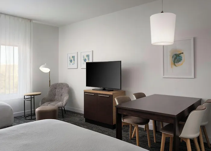 Hotel Towneplace By Marriott Phoenix Chandler/fashion Center